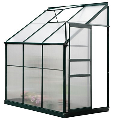 Policarbonat inclinat a l'hivernacle